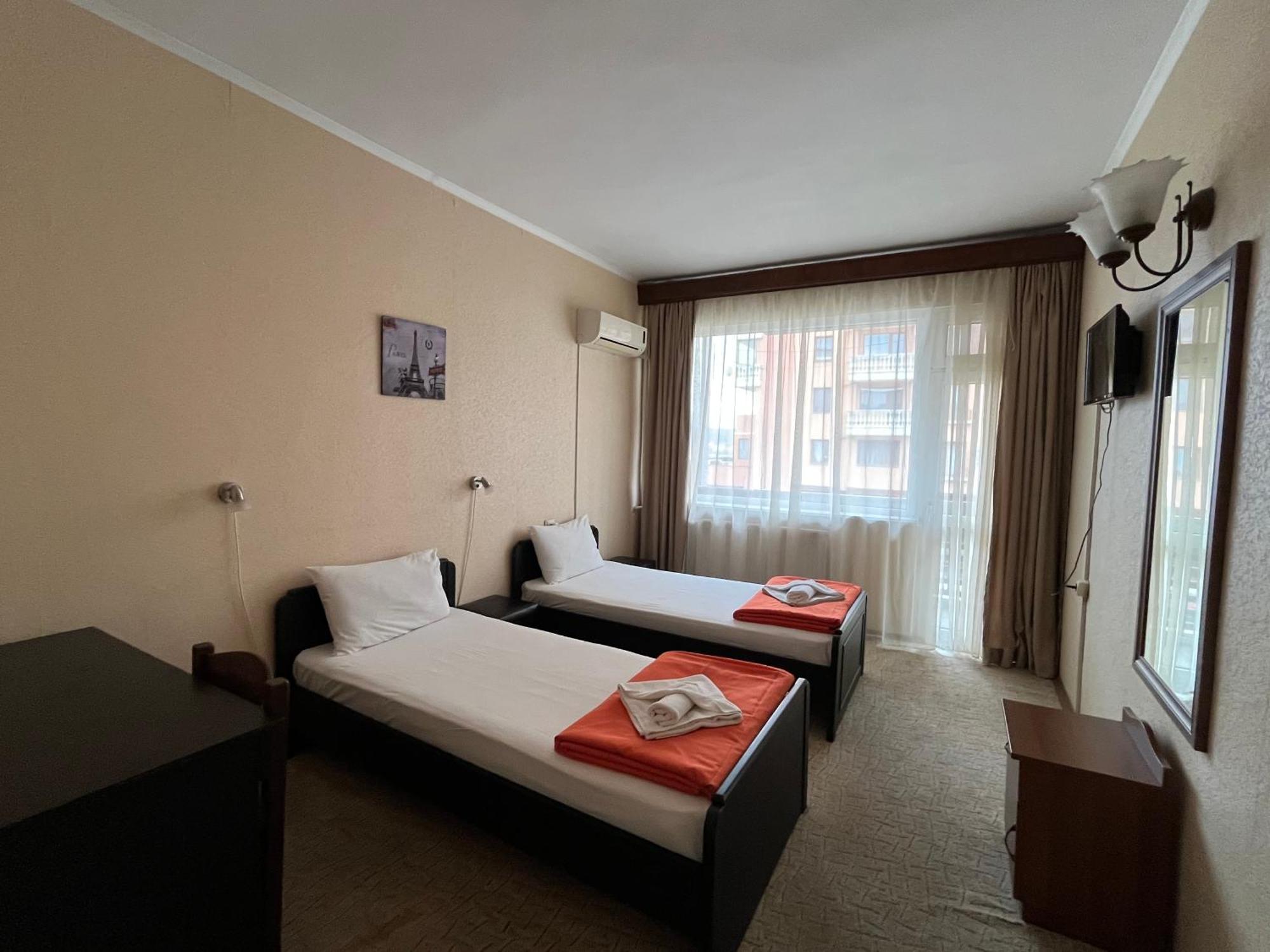 Park Hotel Ivailo 벨리코 터르노보 객실 사진