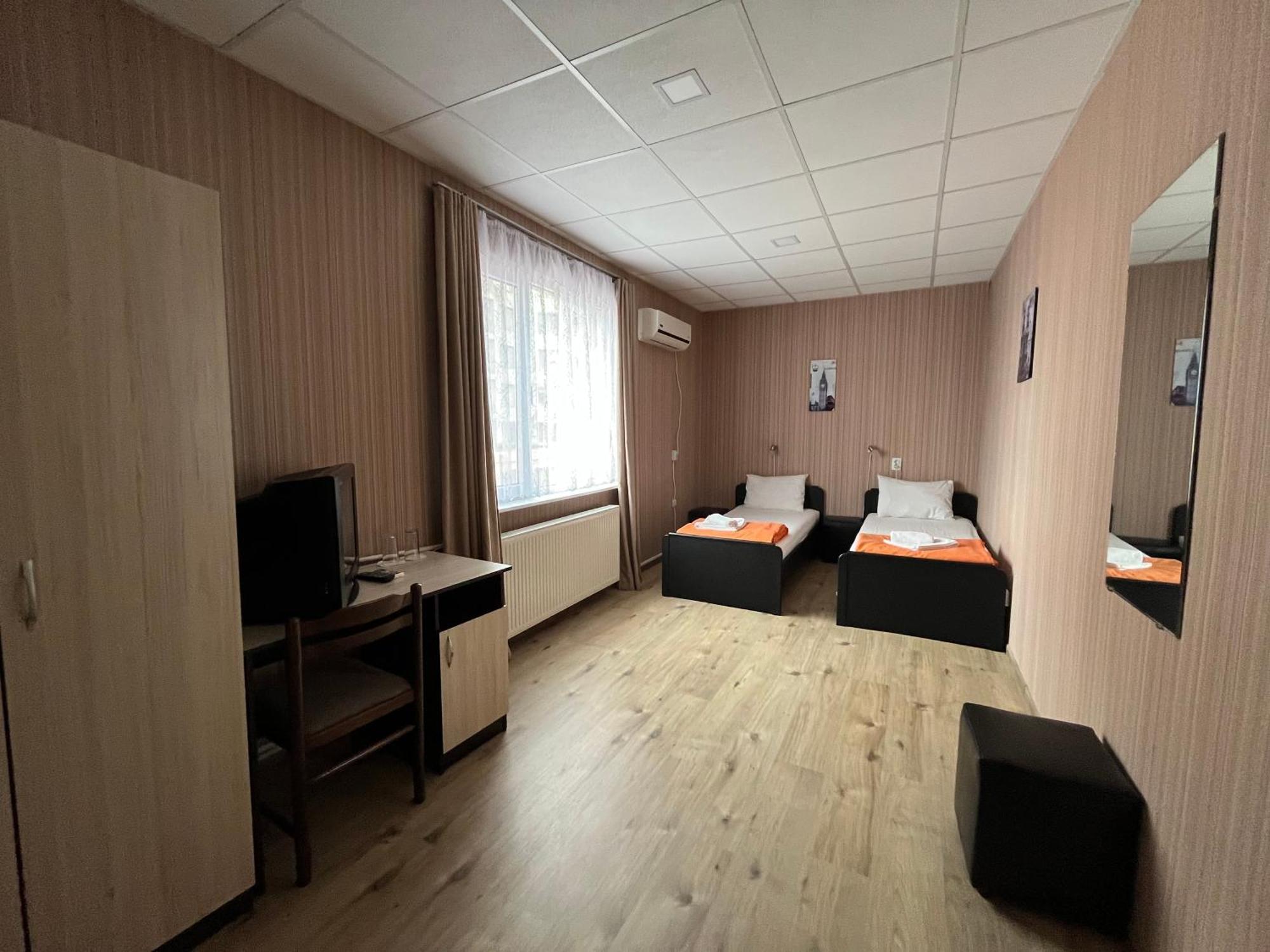 Park Hotel Ivailo 벨리코 터르노보 객실 사진