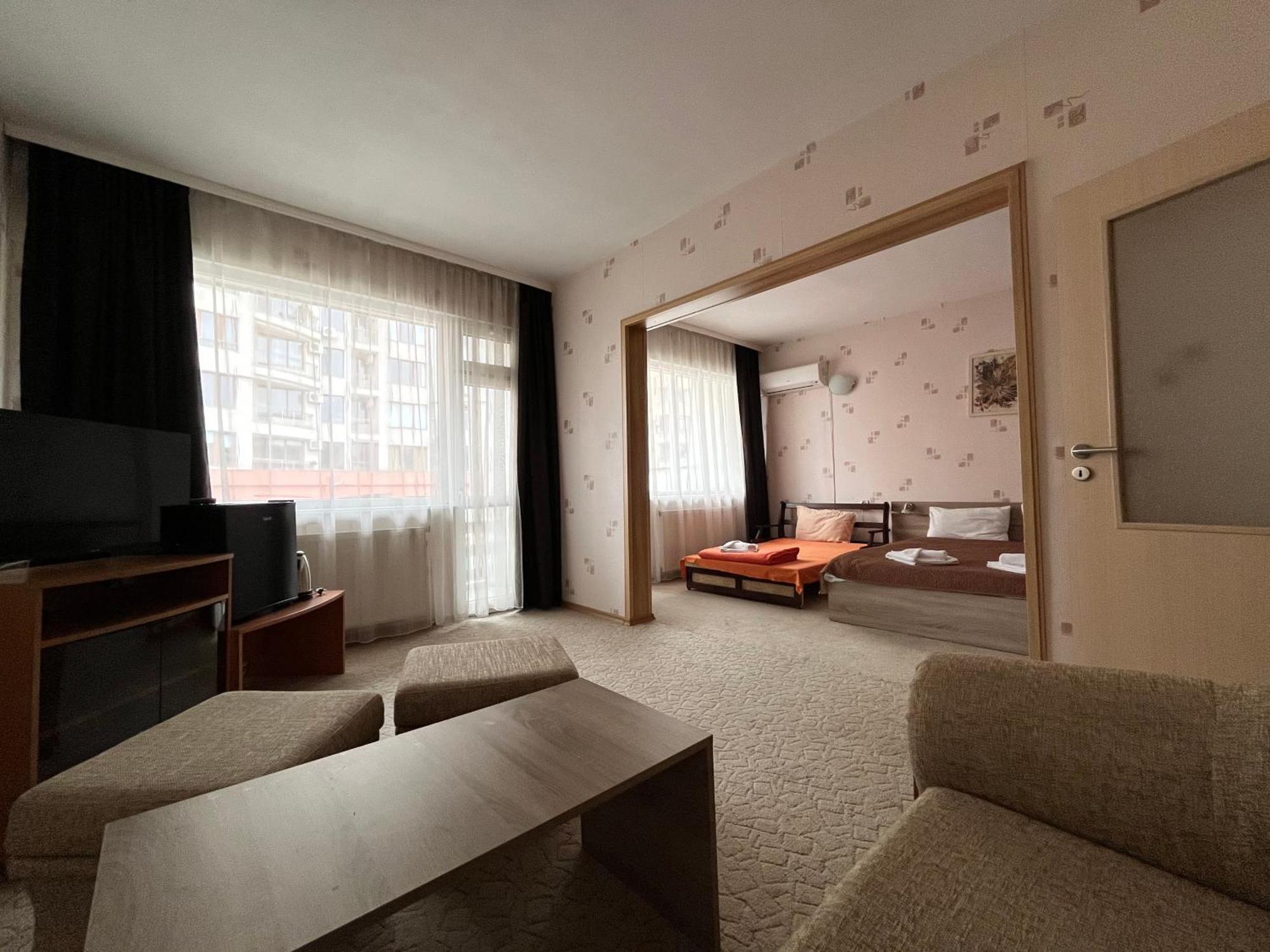 Park Hotel Ivailo 벨리코 터르노보 객실 사진
